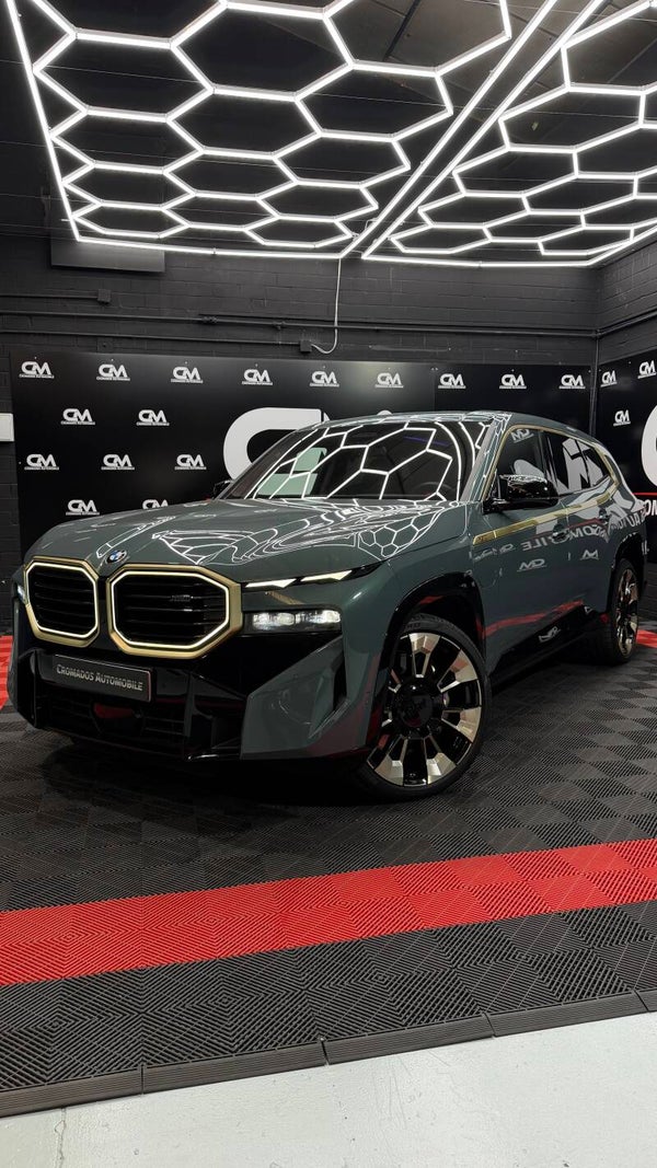 BMW XM