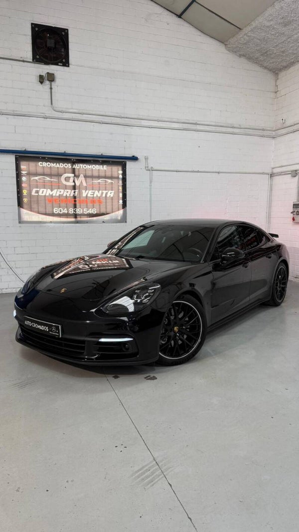Porsche Panamera 4 E-Hybrid