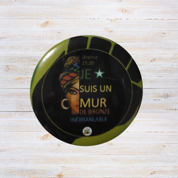 Badge Chrétien - "Je suis un mur de bronze inébranlable."