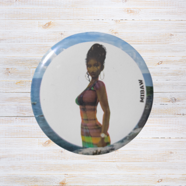 L'Art du Madras - Femme Antillaise en Badge Élégant