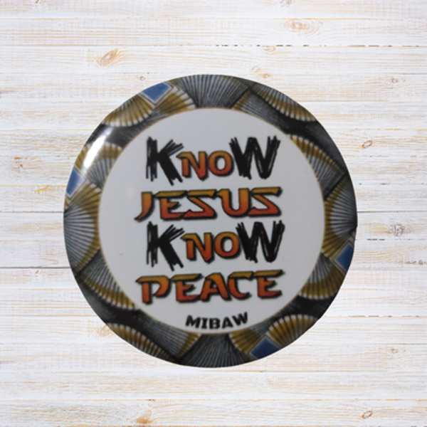 Titre de l'article : Badge chrétien - "Know Jesus Know Peace"