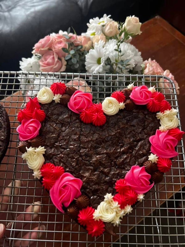 8 inch Brownie Heart