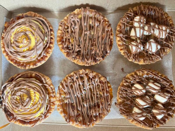 Assorted Holiday Premium Tarts - Half Dozen