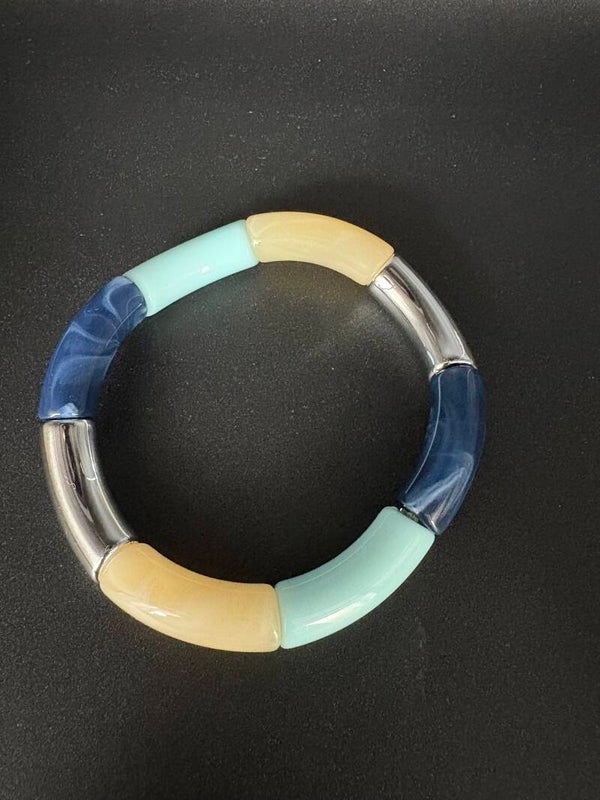 bracelet tube acrylique bleu foncé, bleu clair, beige et argenté