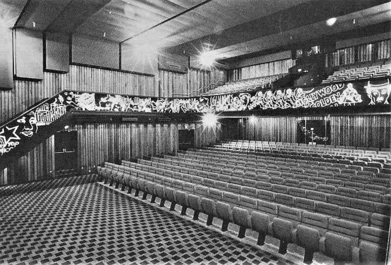 de originele zaal 1 met balkon