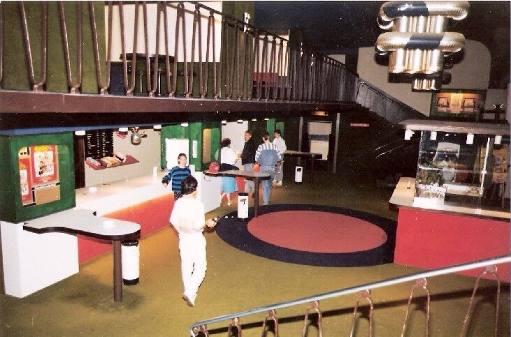 foyer na de renovatie