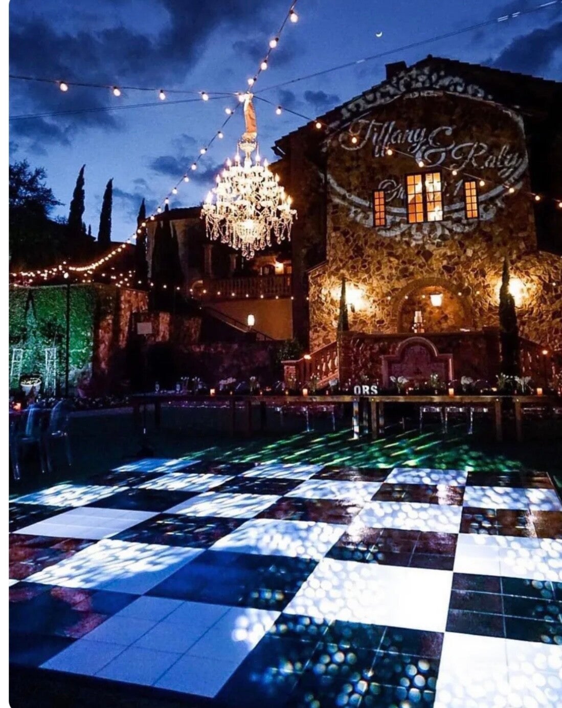 Premium Snaplock Vinyl Checkered Dance Floor