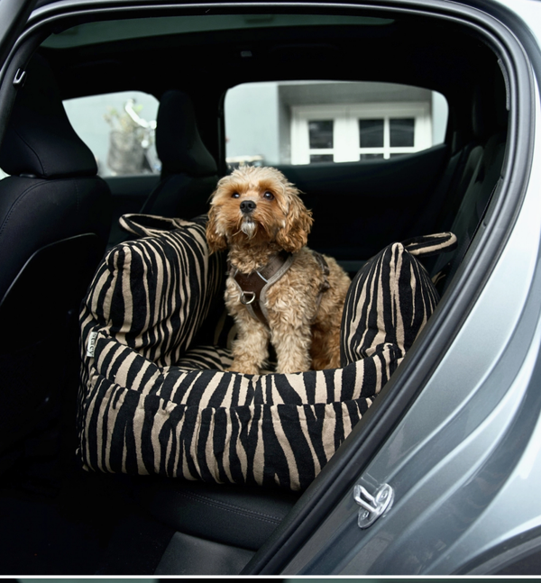 Autostoel STAEY Lara ZEBRA - PRE ORDER