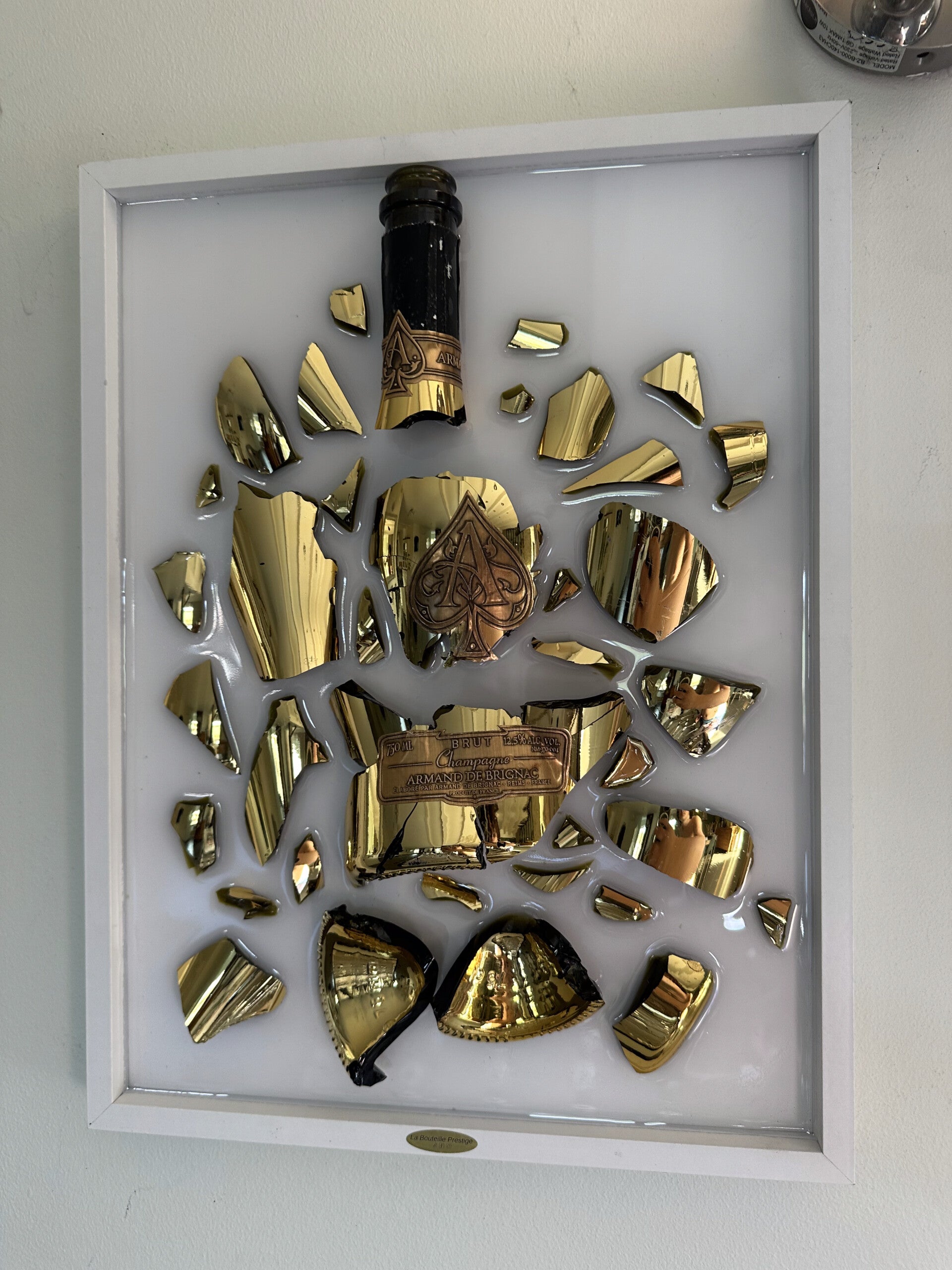 Tableau Bouteilles Fragmentées Armand De Brignac