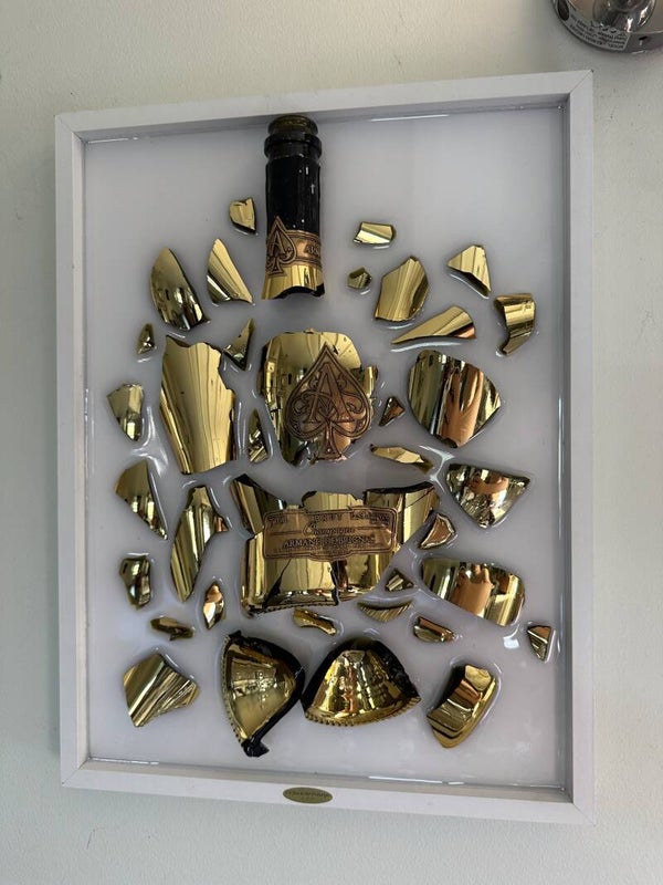 Tableau Bouteilles Fragmentées Armand De Brignac