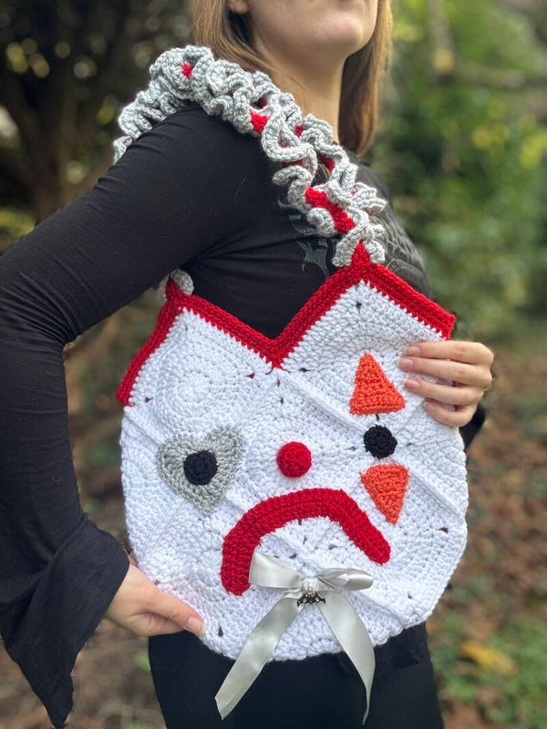 SAC CROCHET « SAD CLOWN »