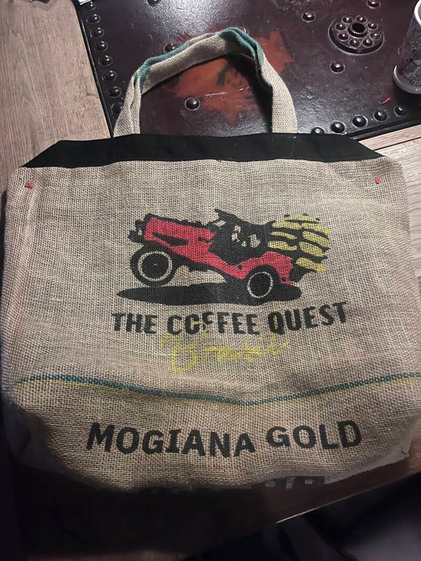 TAS GEMAAKT VAN GEBRUIKTE JUTE KOFFIEZAK