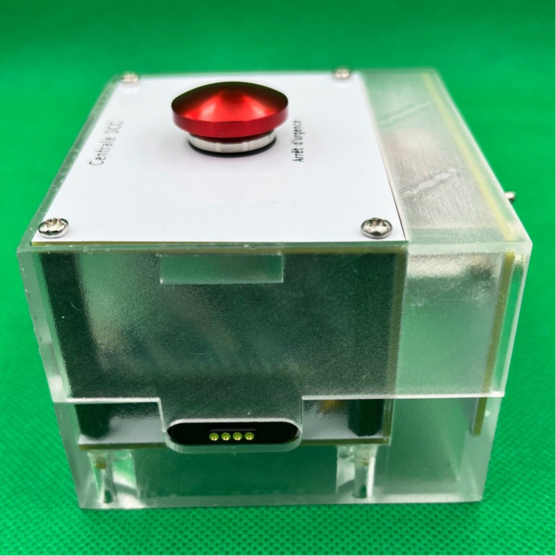 Côté droit terminé du montage module de puissance