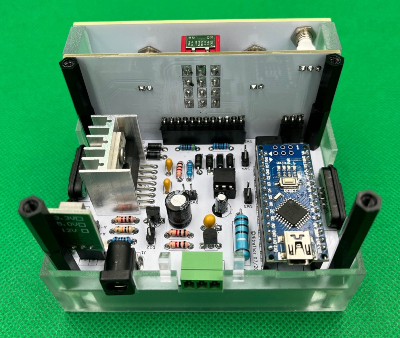 Montage complet de la partie basse du module de puissance de la centrale DCC modulaire
