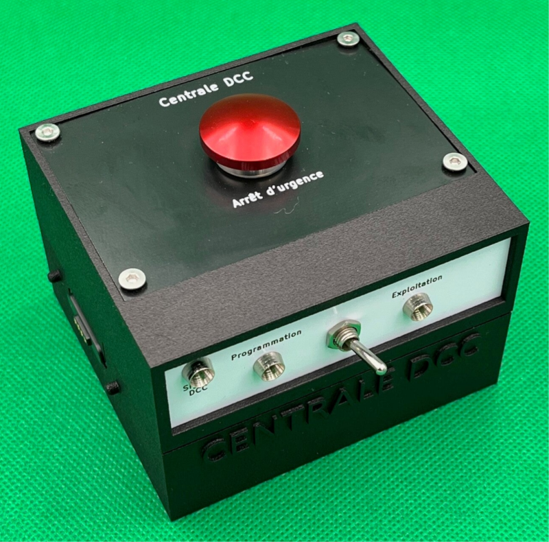 Boîtier finalisé du module de puissance de la centrale DCC modulaire