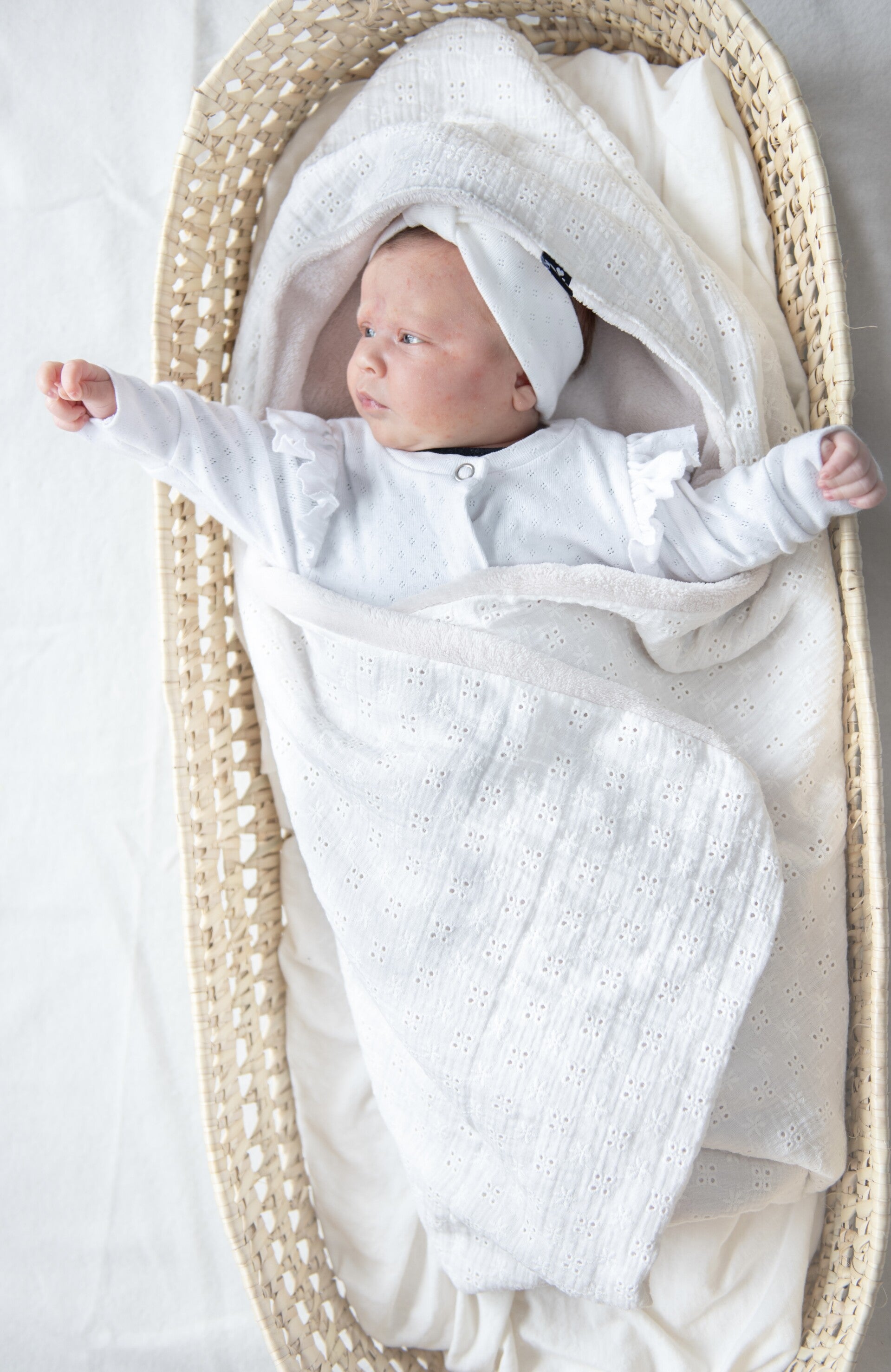 Omslagdoek broderie/teddy naturel