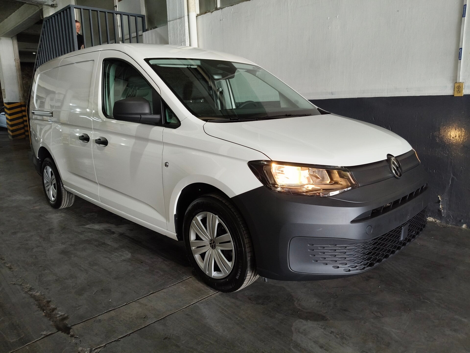 CADDY CARGO VAN | 2026