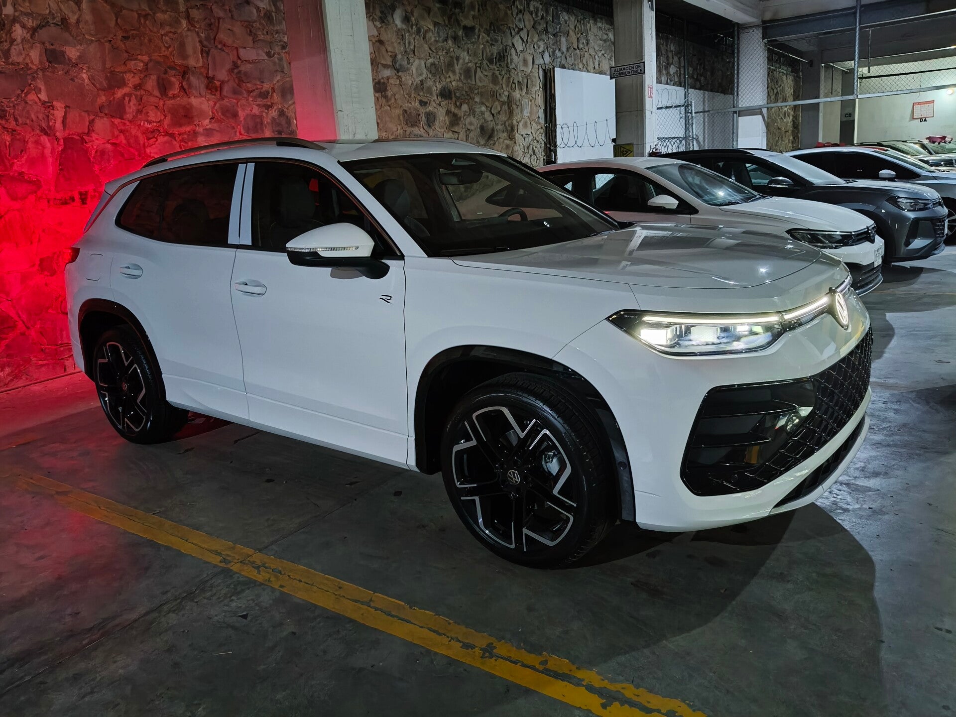 TIGUAN R LINE | 2026