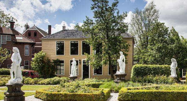 exposition by Sylvi Lane in Het Weefhuis in Zaandijk