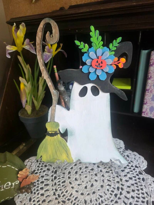 Happy Little Ghost