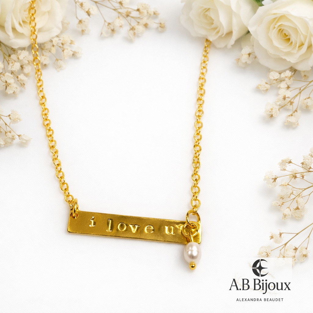 Collier I love u ( perle blanche )