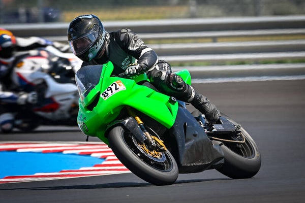 Balaton 242