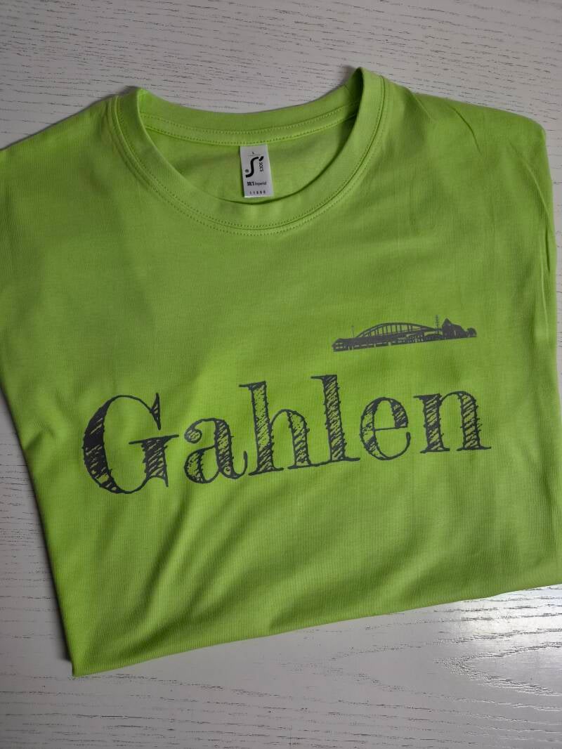T-Shirt   L