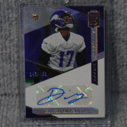 Elite 2019 Dillion Mitchell Insert #148/499