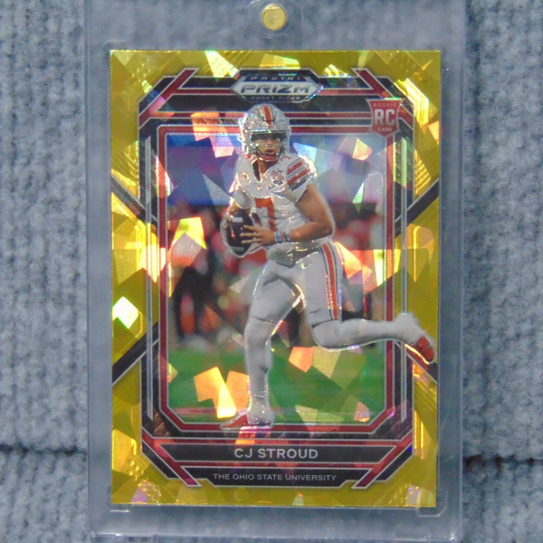 2023 Gold Cracked Ice Panini Prizm #102 CJ Stroud (RC) Card.