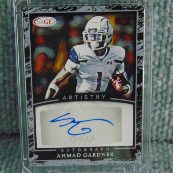 2022 Sage Ahmad Sauce Gardner Autograph Rookie Card.