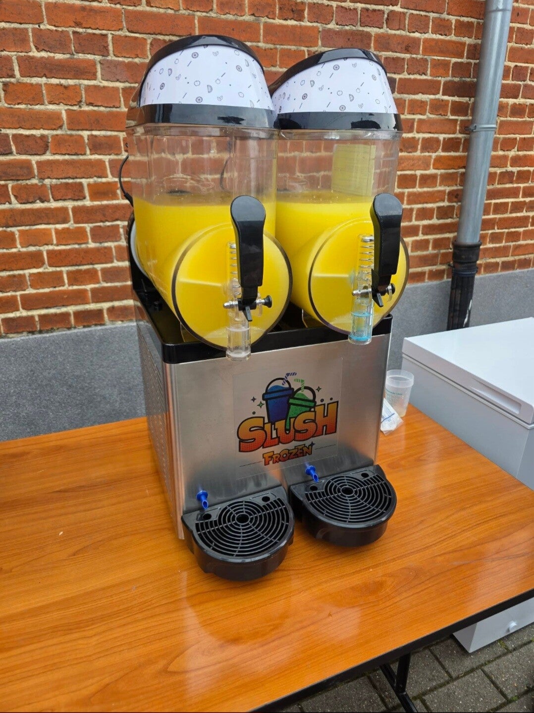Machine à  Granita 2 cuves 2 x 12 Litres