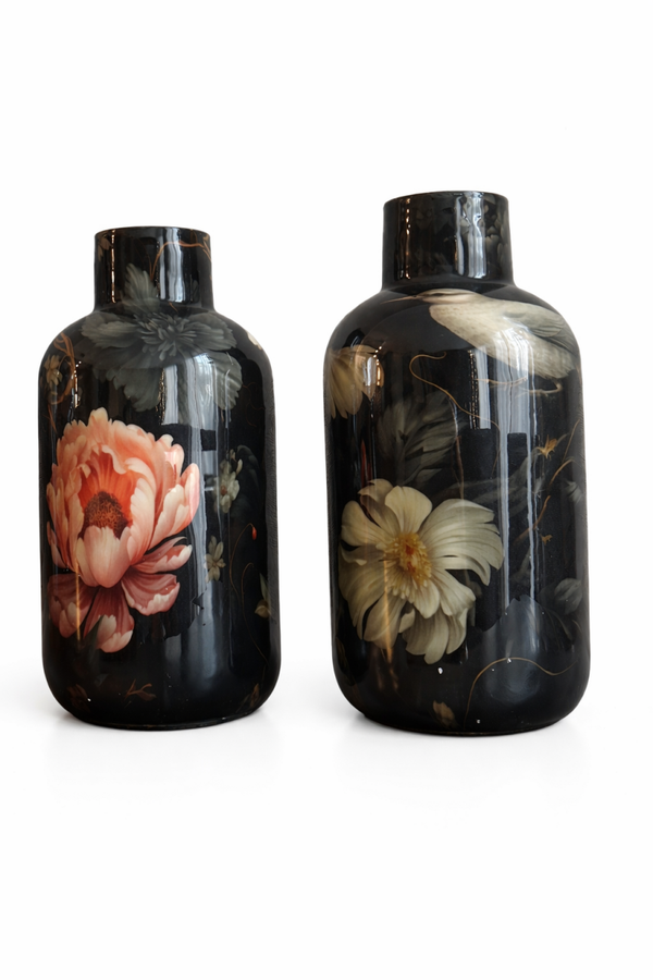 Zwarte vaas met bloemenprint-recht