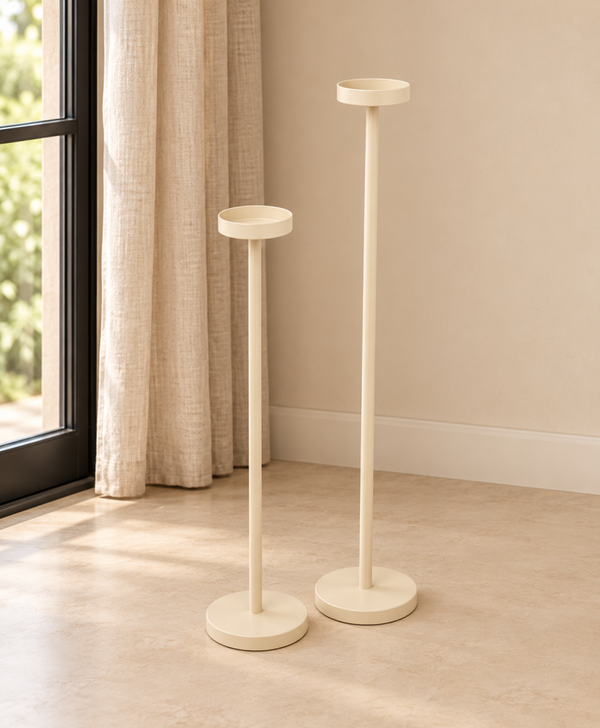 Set van 2 Vloerkandelaren – Crème