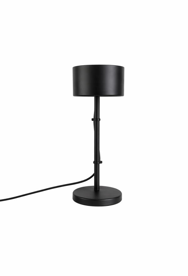 Zwart tafellampje van IKEA