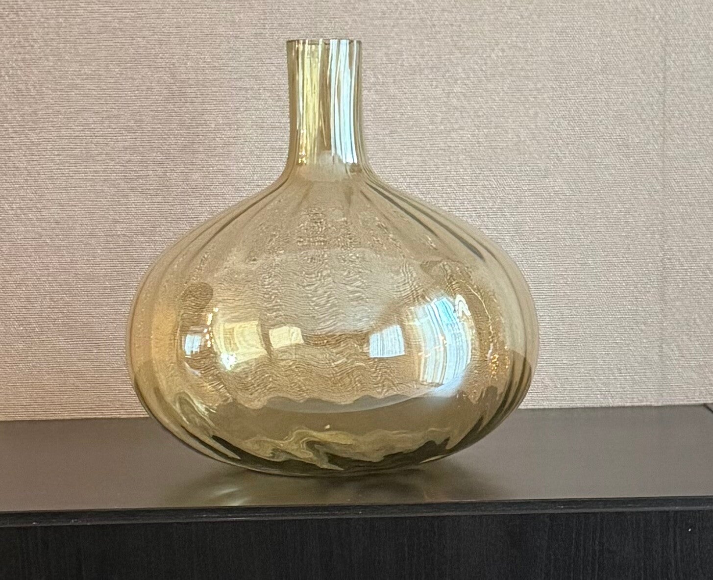 Luxe Amber Vaas met smalle hals