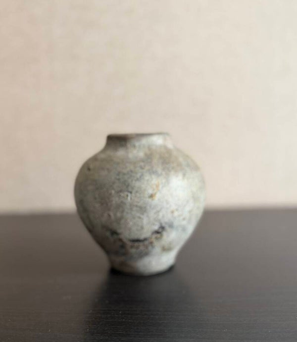 Stenen potje zonder deksel