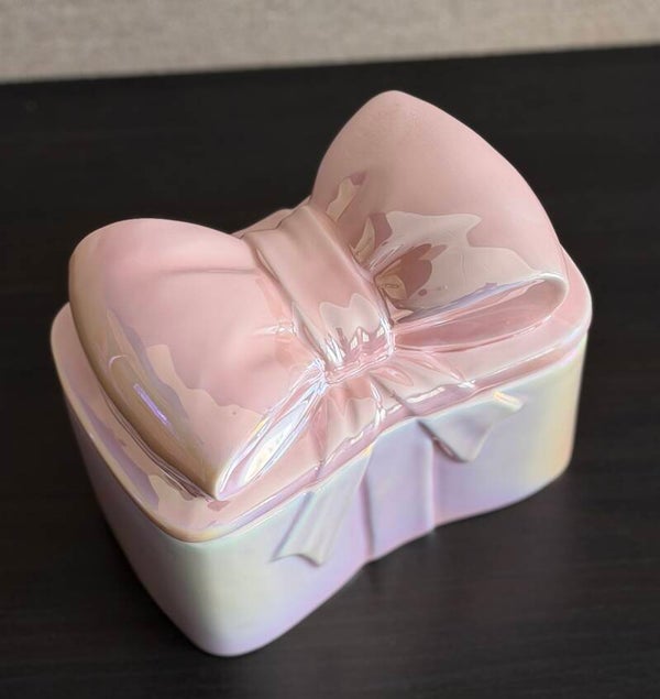 Decoratieve pot met deksel