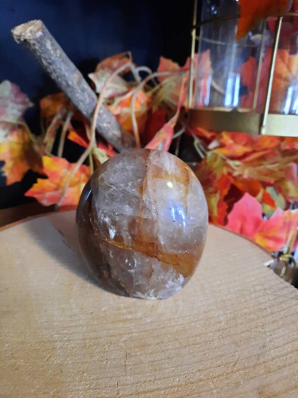 Sculptuur - Golden Healer