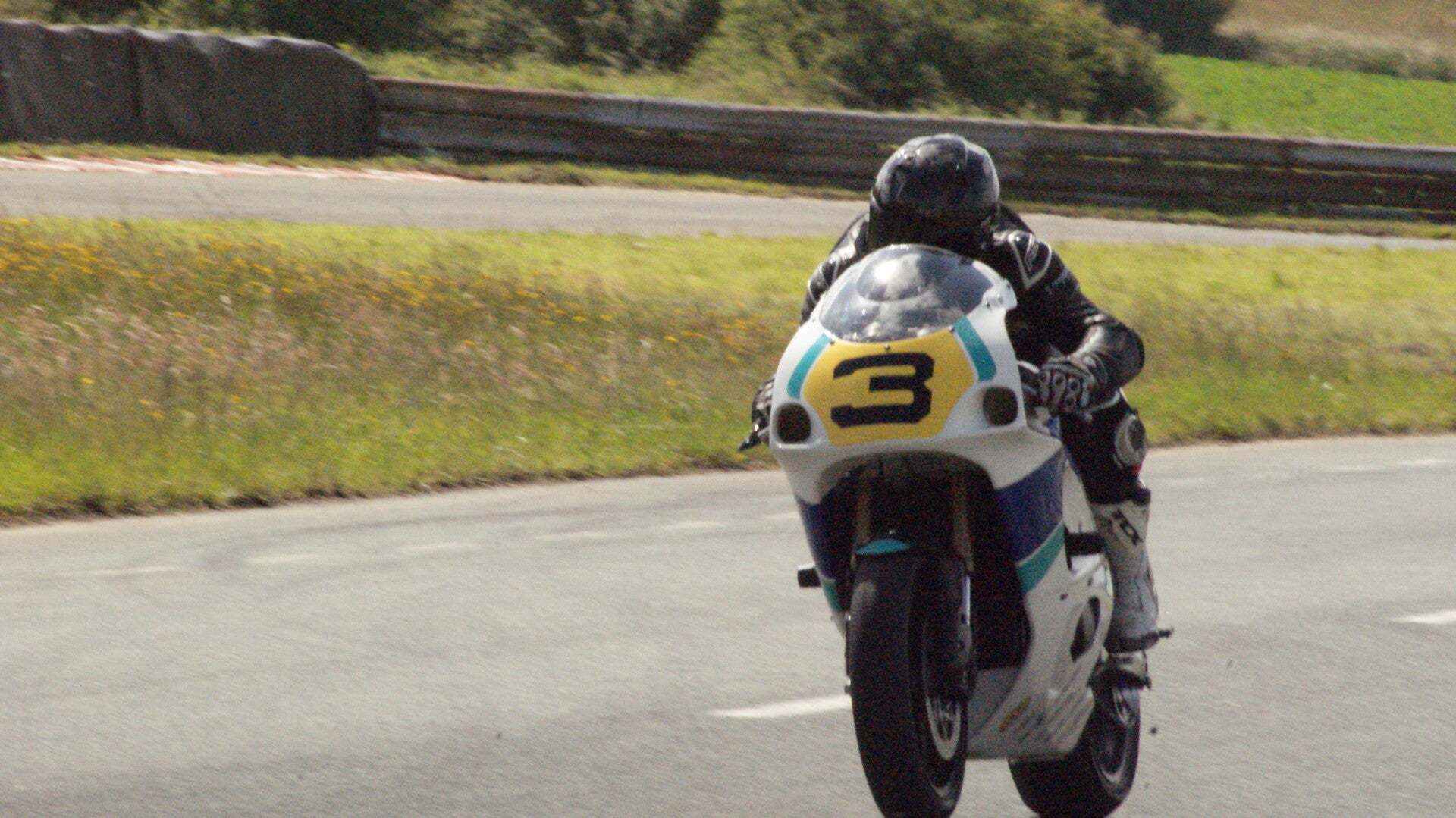 dsc07341-standard.jpg