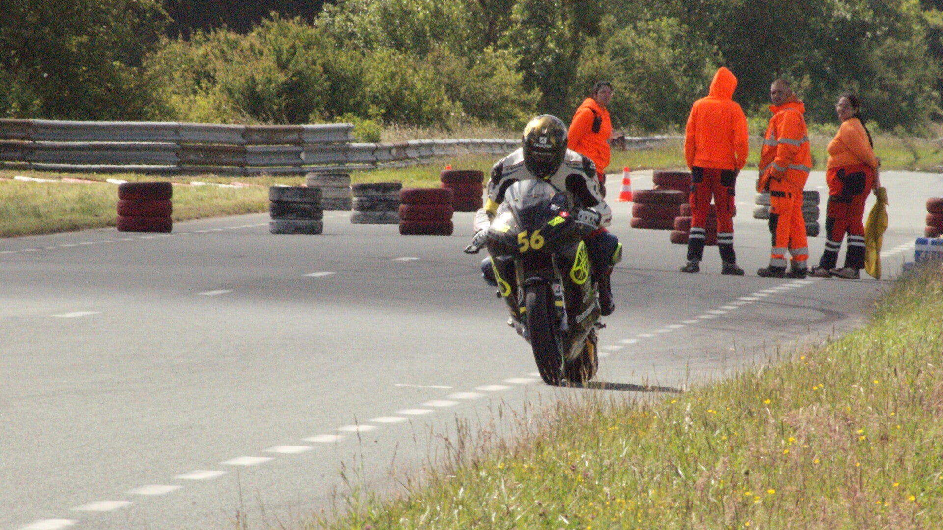 dsc07346-standard.jpg