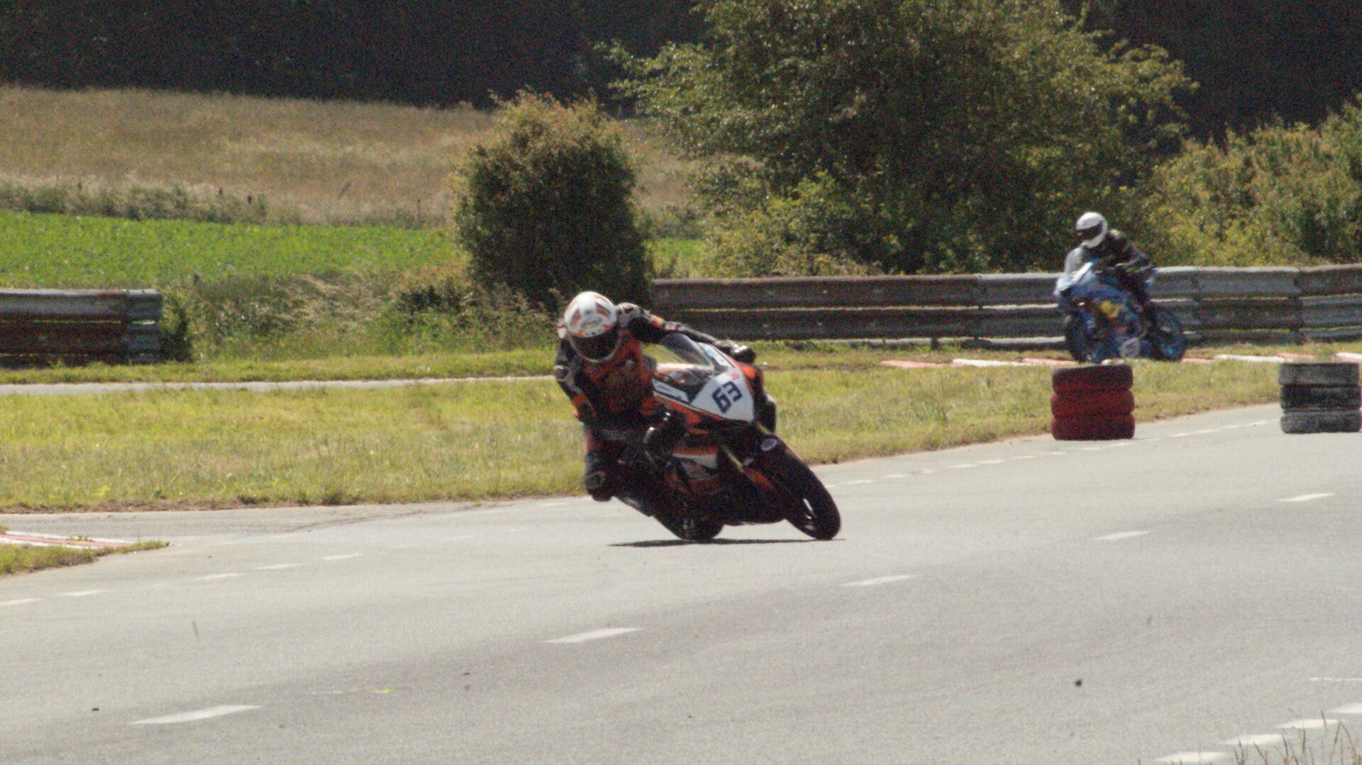 dsc07409-standard.jpg