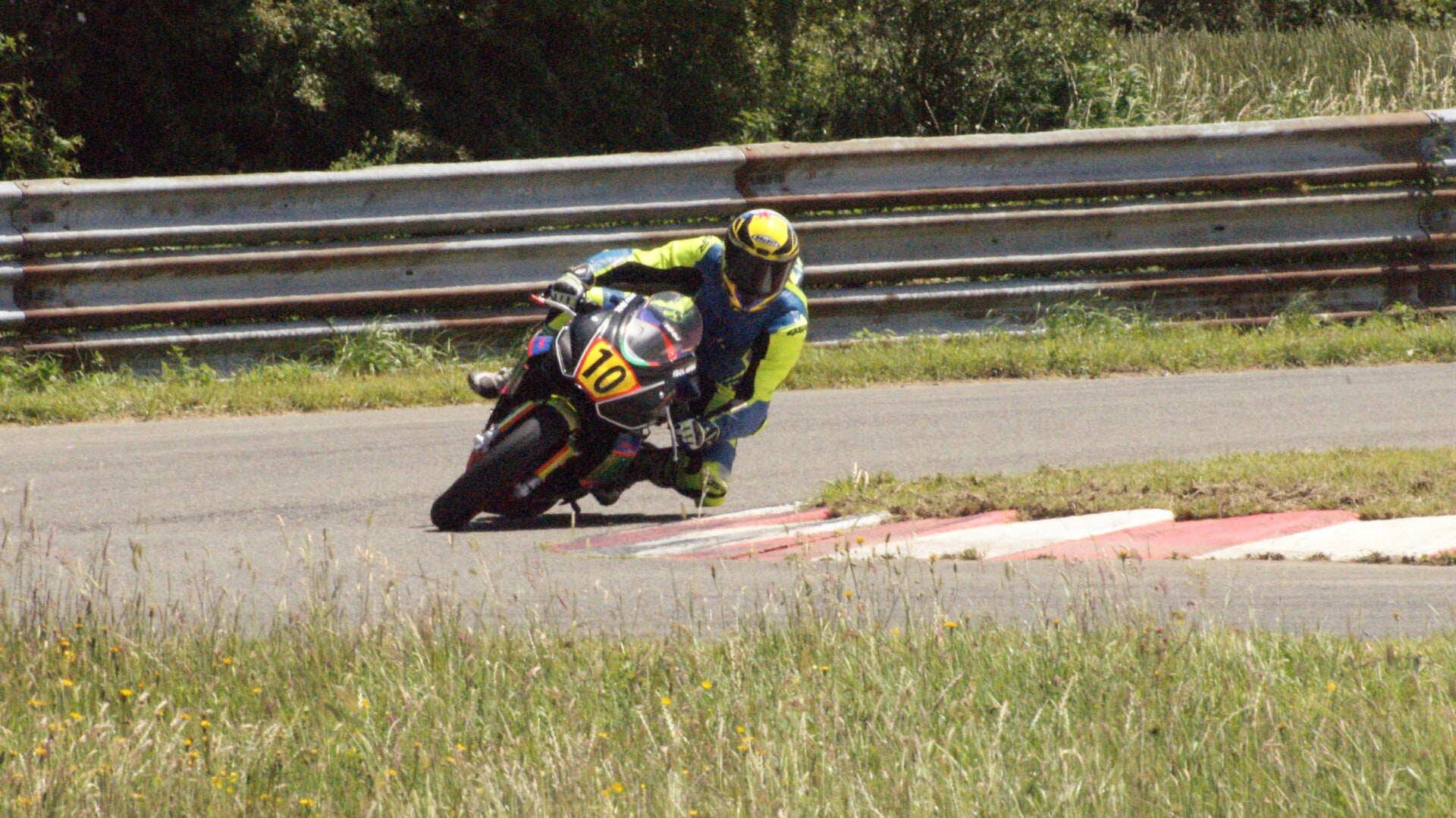 dsc07609-standard.jpg