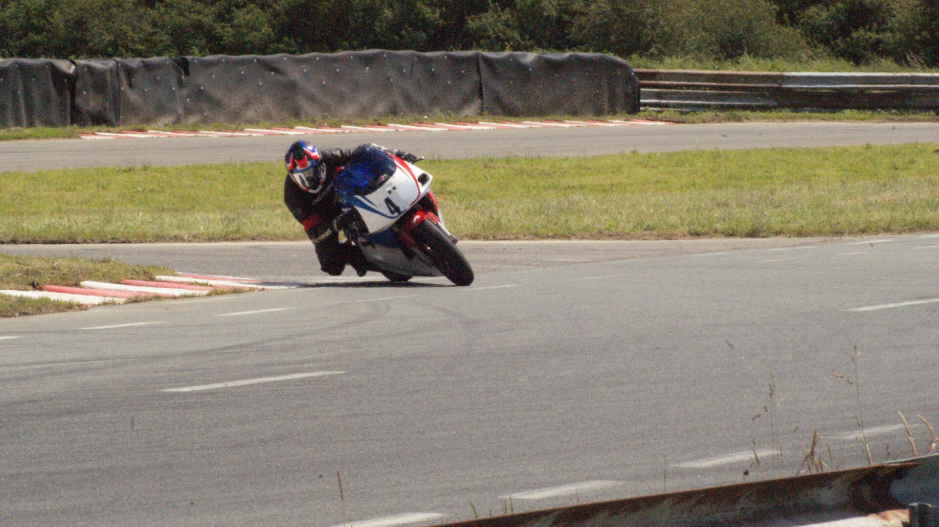 dsc07665-standard.jpg