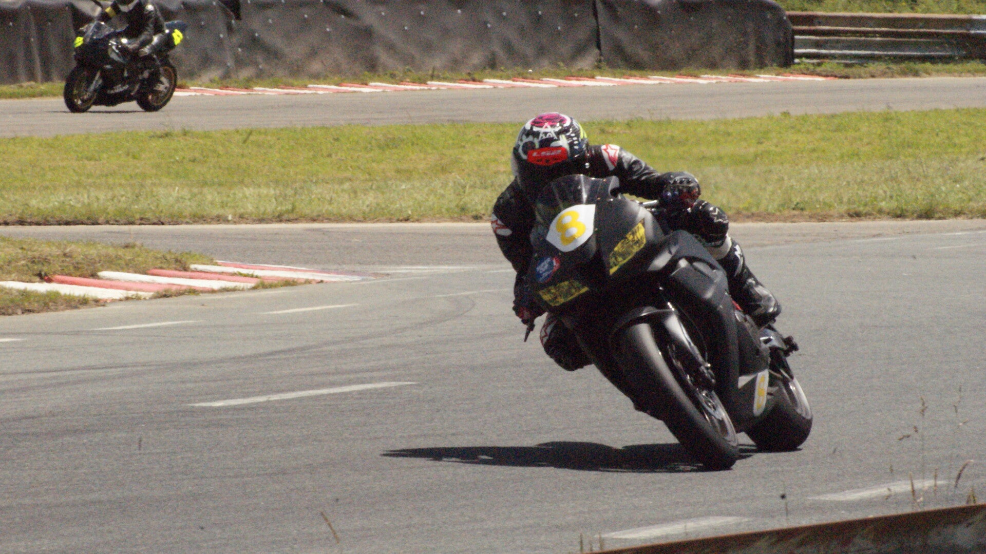 dsc07676-standard.jpg