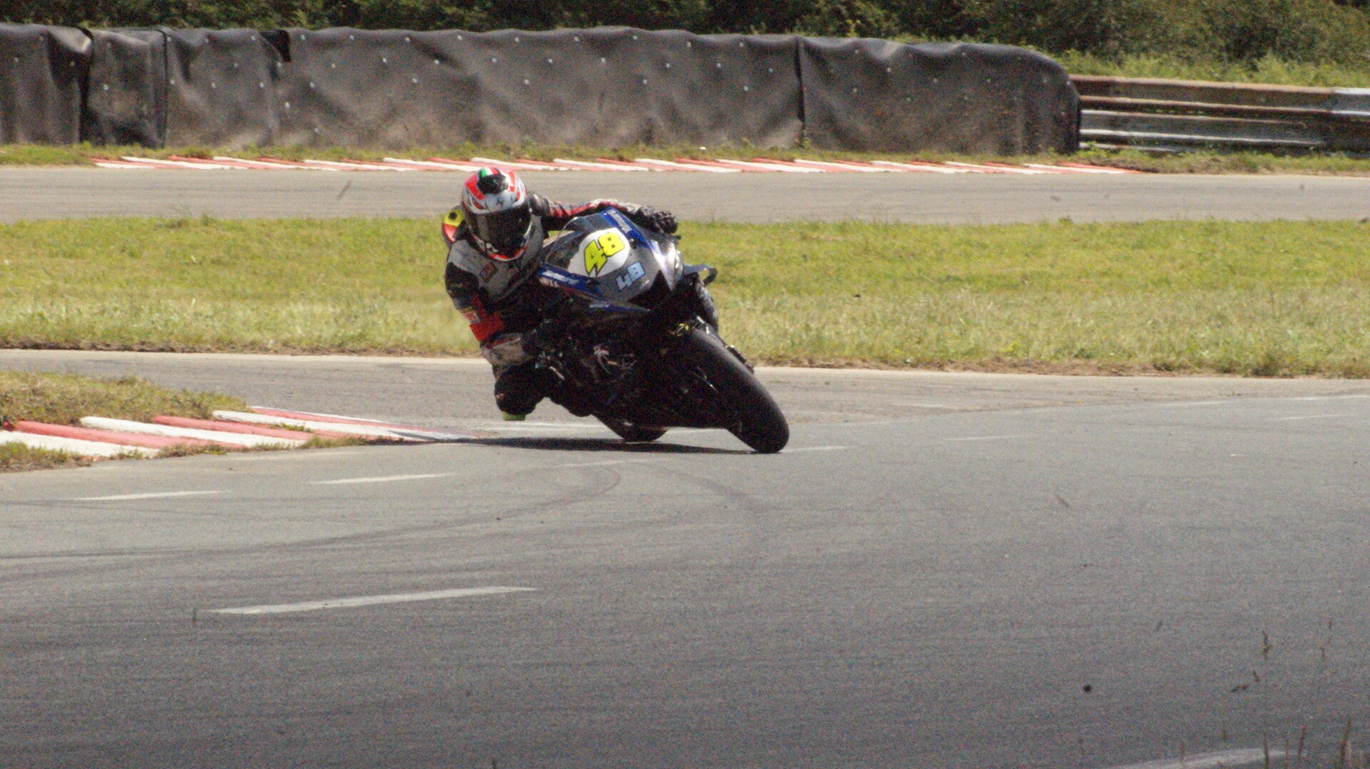 dsc07694-standard.jpg