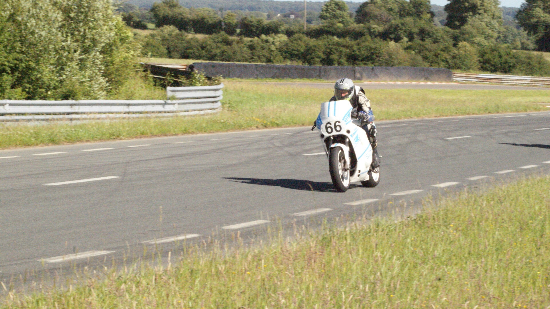 dsc07792-standard.jpg
