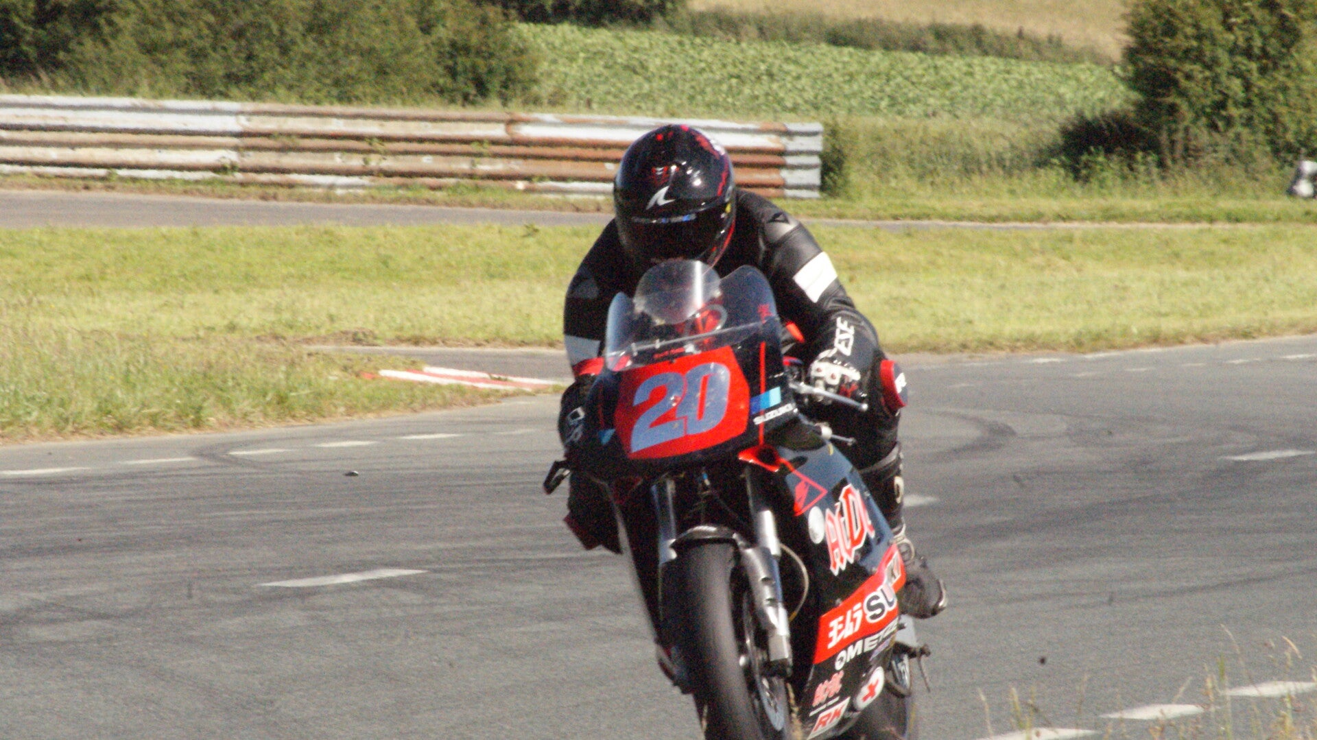 dsc07800-standard.jpg