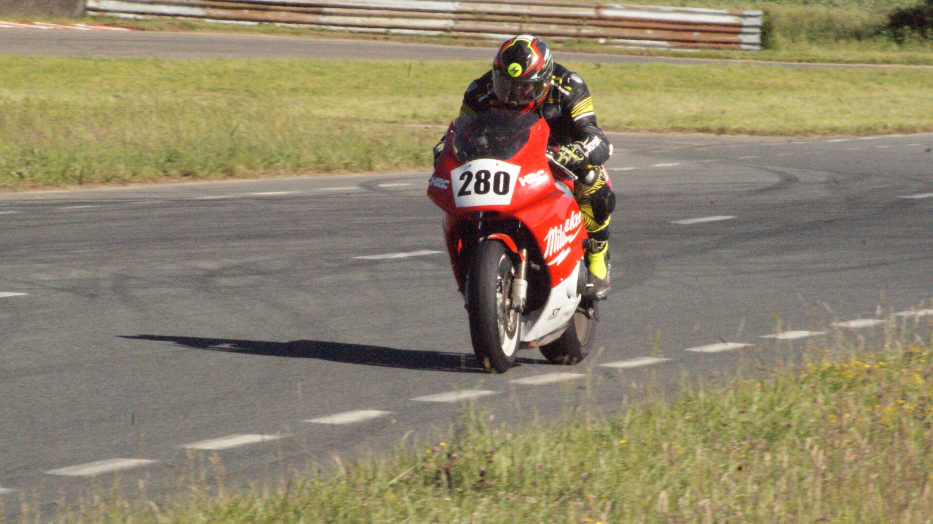 dsc07836-standard.jpg
