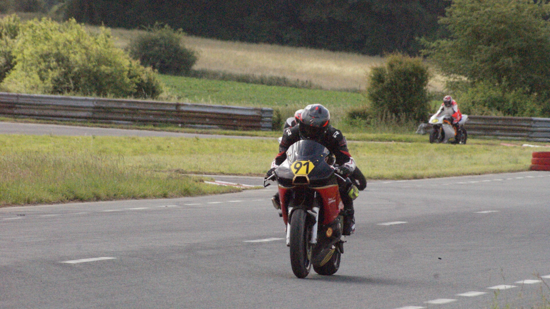 dsc07923-standard.jpg