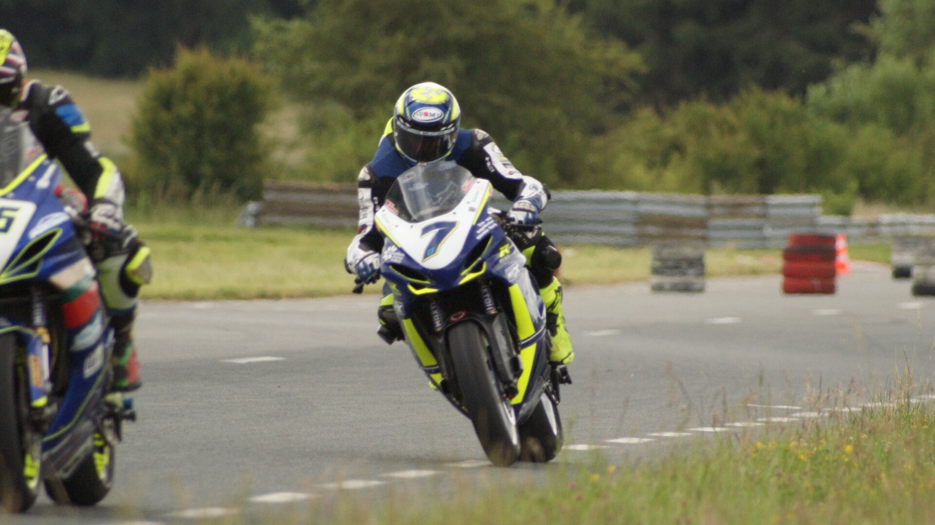 dsc07984-standard.jpg